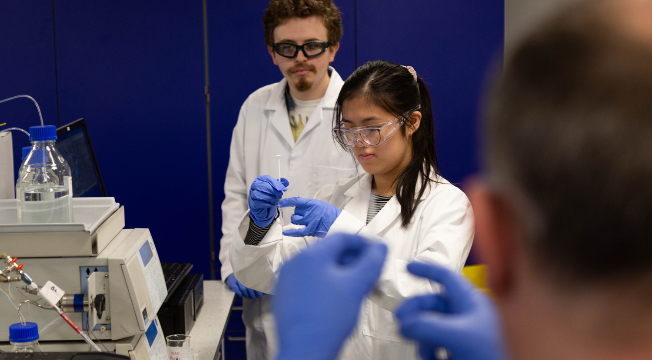 https://co-assets-bucket.s3-accelerate.amazonaws.com/uploads/1739010577724Biosciences-Chemistry-and-Physics-areas-of-the-University.png